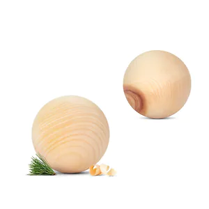 Kugeln aus Zirbenholz