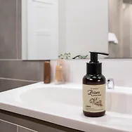 ZirbenHandcreme 100ml ZIRBELINO&reg; | zur t&auml;glichen Handpflege, mit praktischem ...