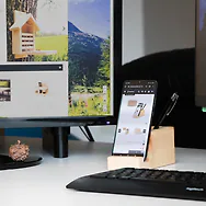 Zirbelino SmartHolder - Smartphone-Halterung inkl. Stiftfach