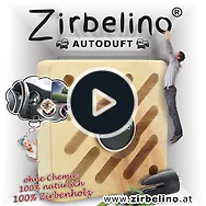 Zirbelino Lufterfrischer aus Zirbenholz mit Magnethalterung befestigt an Auto-L&uuml;ftungsschlitz