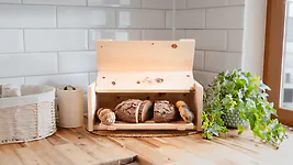ZirbenBrotkasten | 2-teilig (Brotkasten + Ablagegitter) | Ma&szlig;e: 450x250x180mm