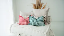 Rotes Zirbenkissen (22x34cm) - 100% Baumwolle + ZirbenW&uuml;rfel Set