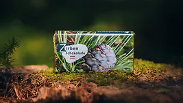 Zirbelino&reg; Zirbenschokolade 70g - Milchschokolade mit Zirbe (63%) - alkoholha...