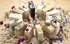 Rose Naturseife mit Bienenwachs | 100g