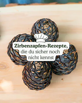 Mit Zirbenzapfen l&auml;sst sich mehr zaubern als man denkt: Sirup, Gelee und ein besonderer Essig warten darauf, ausprobiert zu werden. ???? Die frischen Zirbenzapfen kannst du dir jetzt vorbestellen und die Rezepte dazu gibt es kostenlos bei uns im Shop. ????????&zwj;????????

???????? Link zu den frischen Zirbenzapfen: https://www.zirbenprodukte.at/zirben-zapfen